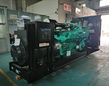 CQ9传奇电子1200KW/400V陆用发电机应用于某房地产项目
