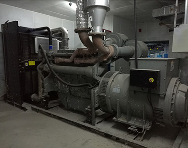 CQ9传奇电子800KW/400V陆用发电机应用于某房地产项目